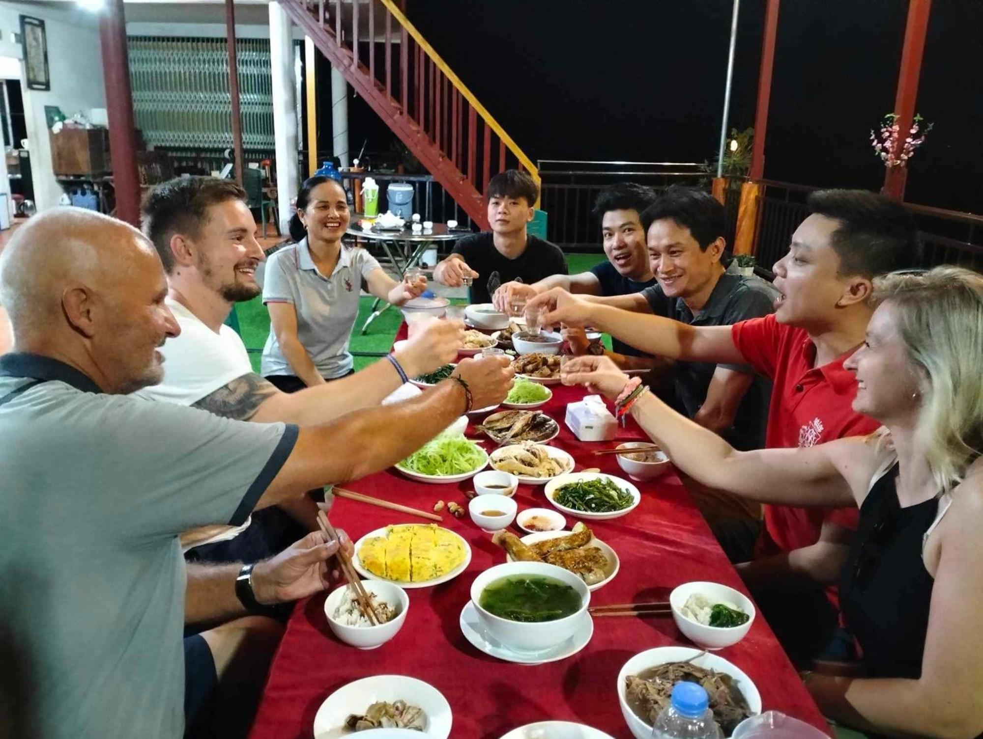 Ba Be Homestay - Nha Nghi Tran Thuc Bac Kan Eksteriør bilde